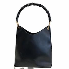 Gucci-Bamboo Handle Hobo Handbag 001.2058.1880.0-Black