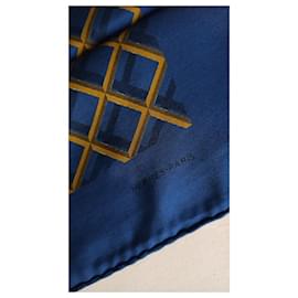 Hermès-Foulards de soie-Bleu