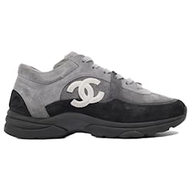 Chanel-Chanel CC Runner Grey / black SUEDE EU 38 Uk 5-Black