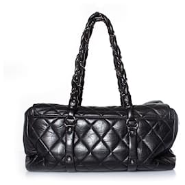 Chanel-Chanel, sac cabas matelassé à rabat tressé-Noir