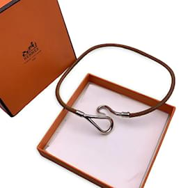 Hermès-Bracelet à crochet géant en métal argenté Tour doublé de cuir beige Hermes-Beige