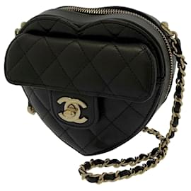 Chanel-Chanel Mini CC preta em bolsa crossbody com coração apaixonado-Preto
