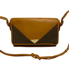 Yves Saint Laurent-Leather Shoulder Bag-Brown