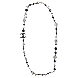 Chanel-Necklaces-Black