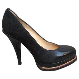 Acne Studios pumps black deerskin size 36 Black