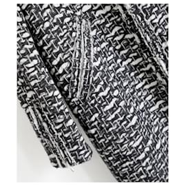 Chanel-Caduta di CHANEL 2010 Cappotto in tweed a trama larga bianco e nero-Nero,Bianco