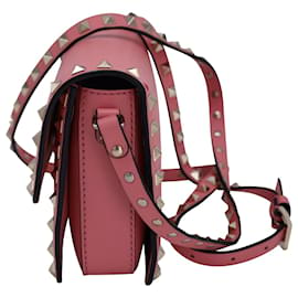 Valentino Garavani-Valentino Rockstud Flap Crossbody Bag in Pink Calfskin Leather-Pink