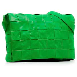 Bottega Veneta-Bottega Veneta Green Maxi Intrecciato Cassette Crossbody Bag-Green