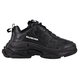 Balenciaga-Tênis Balenciaga Triple S em poliuretano preto-Preto