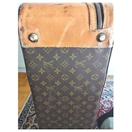 Louis Vuitton-Vintage-Monogramm-Koffer-Andere