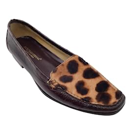 Dolce & Gabbana-Braune Loafer aus Kalbshaar und Lackleder mit Leopardenmuster von Dolce & Gabbana / Ballerinen-Braun