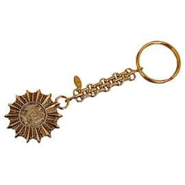 Chanel-Chanel Gold Sun Goldfarbener Schlüsselanhänger-Golden