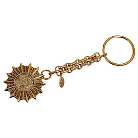 Chanel-Chanel Gold Sun Goldfarbener Schlüsselanhänger-Golden