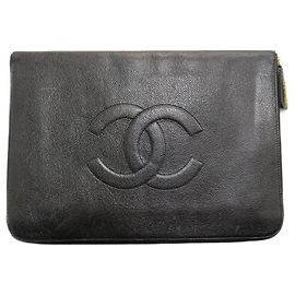 Portadocumenti Chanel pelle caviale nera Nero