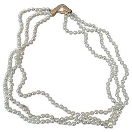 Autre Marque Colar de pérolas de Mizaki Fora de branco
