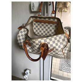 Borsa a mano Louis Vuitton Speedy in pelle bianca Bianco Bianco sporco