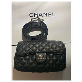 Chanel Sacs à main Noir Argenté