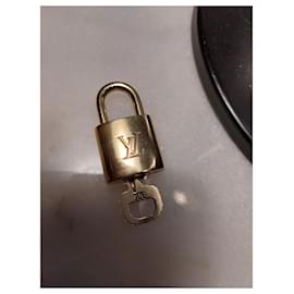 Louis Vuitton-Taschenanhänger-Golden