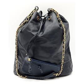 Chanel-Chanel 1990s Drawstring Bucket Shoulder Bag with Pochette-Dark blue