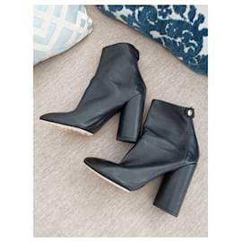 Christian Dior-Christian Dior Black Leather Ankle boots EU37.5-Black