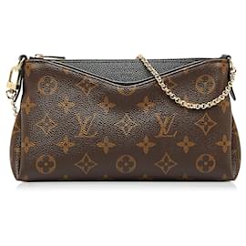 Louis Vuitton-Louis Vuitton Brown Monogram Pallas Clutch-Brown