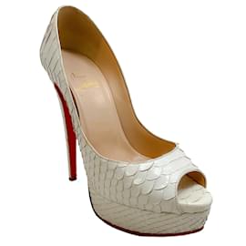 Christian Louboutin-Zapatos de tacón con plataforma peep toe de pitón marfil de Christian Louboutin-Crudo