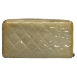 Chanel-CHANEL Matelasse Long Wallet Patent leather Gold Tone CC Auth 57357-Other