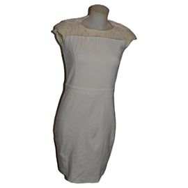 Blumarine Etuikleid aus weißer Wolle Weiß