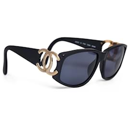 Chanel-Chanel Black Square Tinted Sunglasses-Black