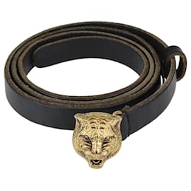 Gucci-Schmaler Gürtel mit schwarzer Löwenschnalle-Schwarz