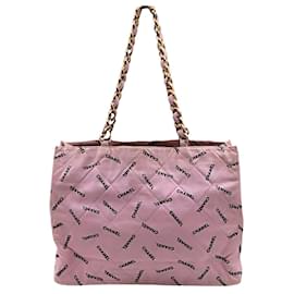 Chanel-Chanel vintage pink canvas shoulder bag with chain-Pink