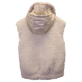 Moncler-Moncler Achard Waistcoat in Cream Polyester Faux Fur -White,Cream