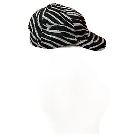 Agnès b. Sombreros Negro Gris