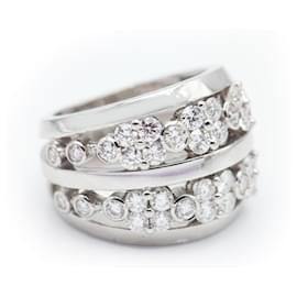 Autre Marque-White Gold Diamond Ring-White