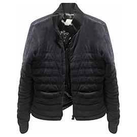 Chanel-Marineblaue Jacke im Puffer-Stil-Marineblau
