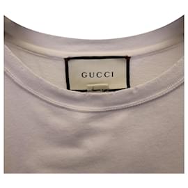 Gucci-Camiseta desgastada com estampa de logotipo Gucci em algodão branco-Branco