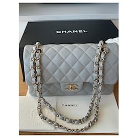 Chanel-Solapa Clásica Pequeña, 21S-Gris
