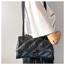 Balenciaga-Petit sac à rabat avec chaîne en cuir Hourglass Noir-Noir