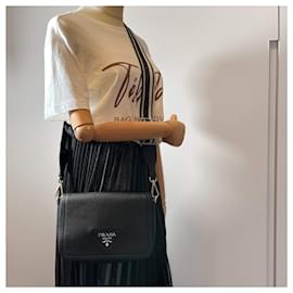 Prada-Leather Shoulder Bag Small Black-Black