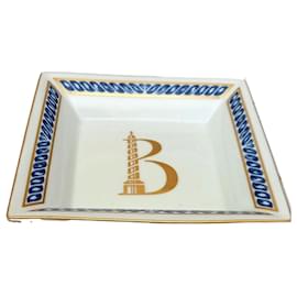 Boucheron-Vassoio tascabile in porcellana Boucheron-Bianco