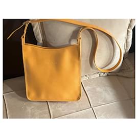 Longchamp-Le Foulonne M shoulder bag-Yellow