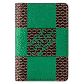 Louis Vuitton-Cartera para tarjetas LV nueva Pharrell-Verde
