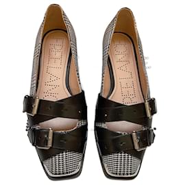 Free Lance-Ballet flats-Black,White