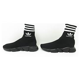 Balenciaga-NUEVOS ZAPATOS BALENCIAGA ZAPATILLAS ADIDAS SPEED 717591 42 ZAPATILLAS NEGRAS-Negro