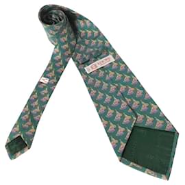 Loewe-Loewe-Green