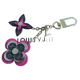 Louis Vuitton-Decoração e chaveiro de bolsa Louis Vuitton Blooming Flowers-Rosa,Gold hardware,Monograma