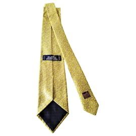 Hermès-cravate-Jaune