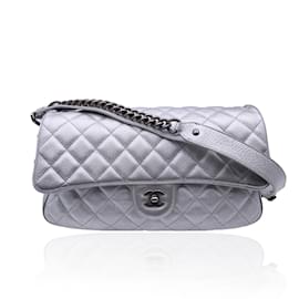 Chanel-Airline 2016 Silver Quilted Leather Easy Flap Shoulder Bag-Silvery