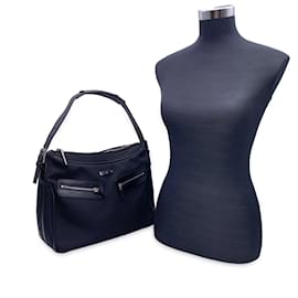 Gucci-Black Nylon Canvas lined pockets Large Shoulder Bag-Black