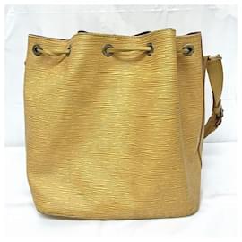 Louis Vuitton-Louis Vuitton Epi Leather Noe Tote Bag M44009 in Good Condition-Yellow